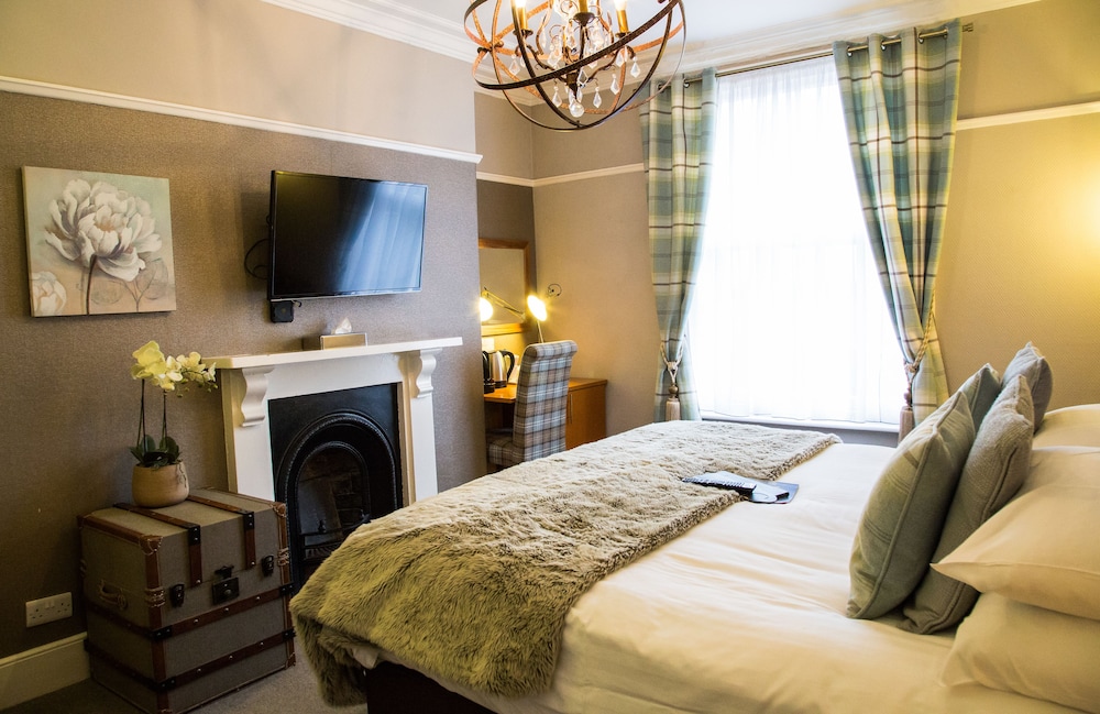 Deluxe Double or Twin Room photo 2