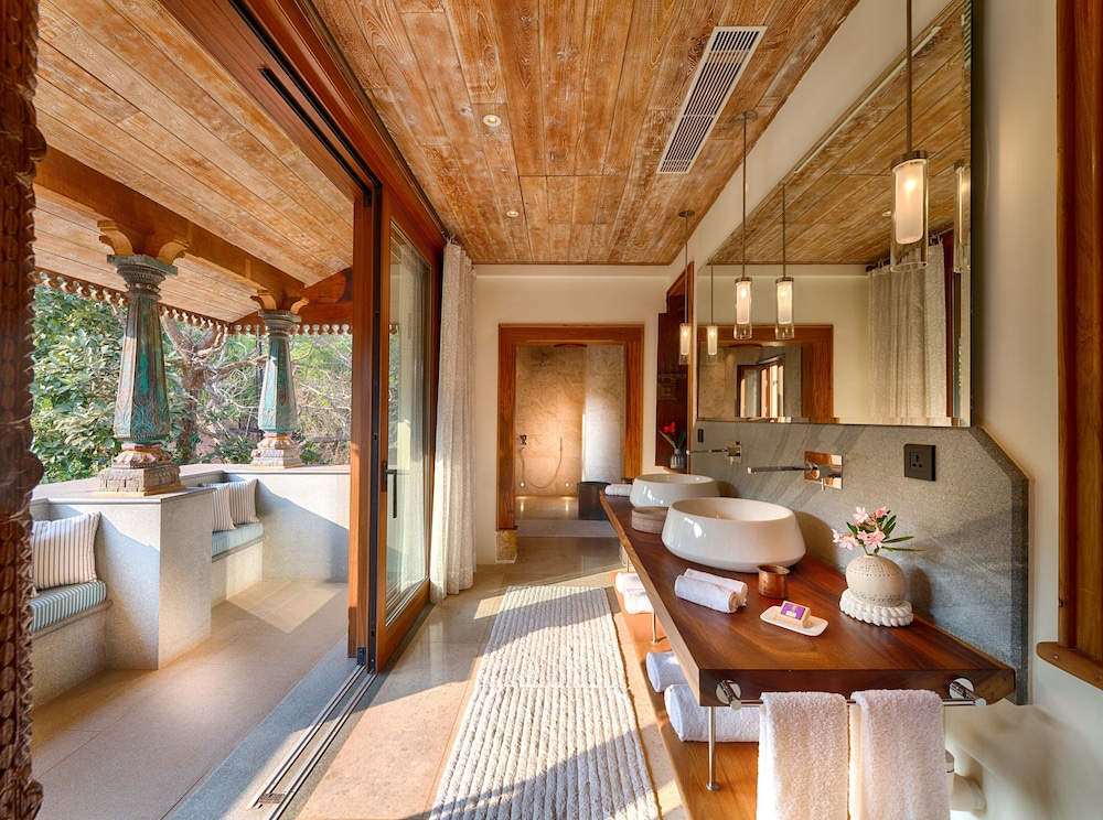 Panoramic Suite, Ocean View photo 2