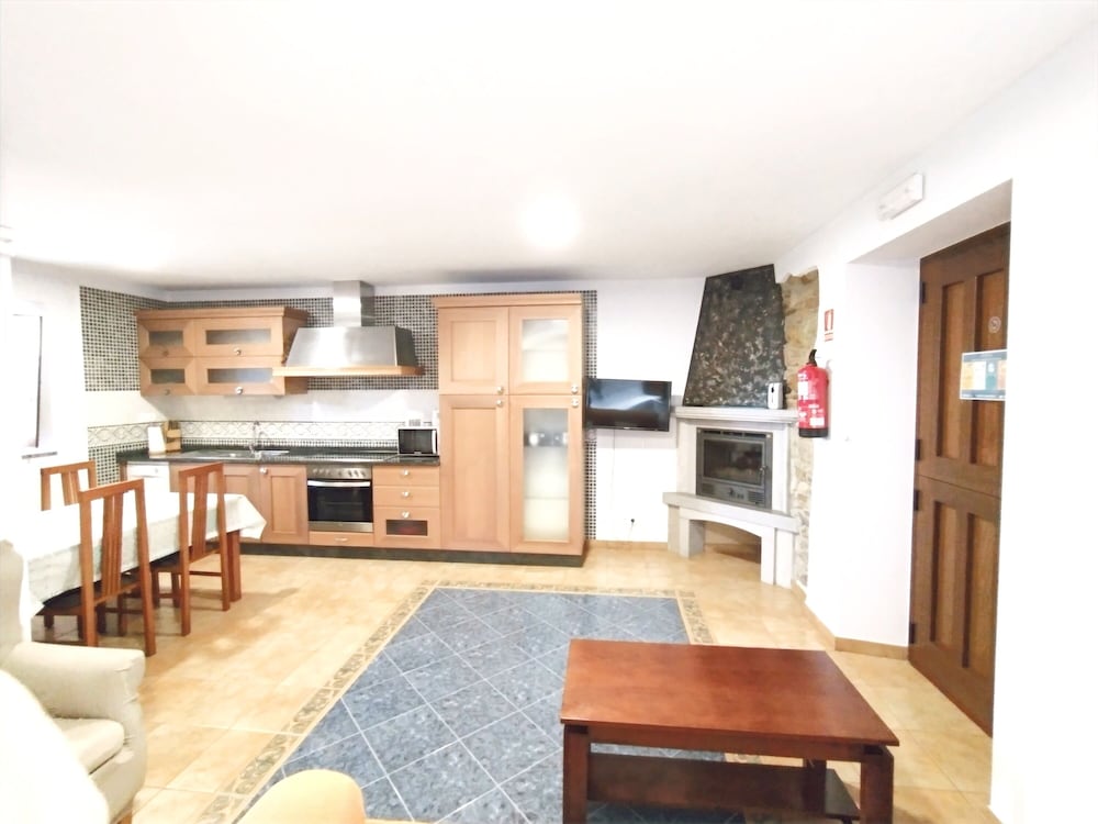 Family Apartment, 2 Bedrooms, Fireplace, Garden View (nº2)