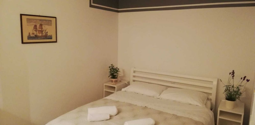 Apartment, 2 Bedrooms, Terrace, Sea View photo 1
