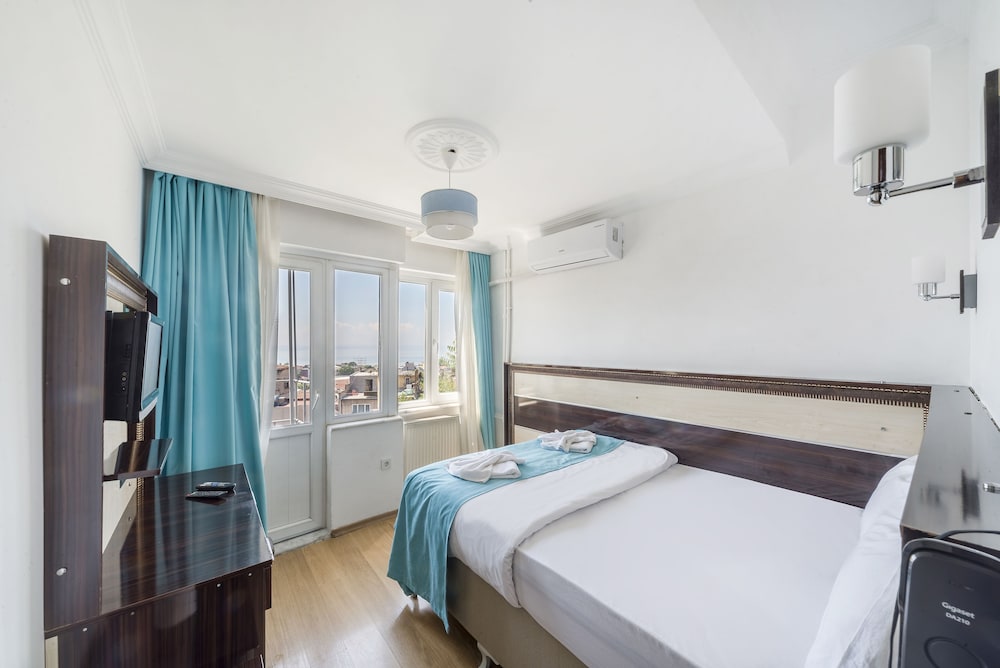 Classic Single or Double Room photo 2