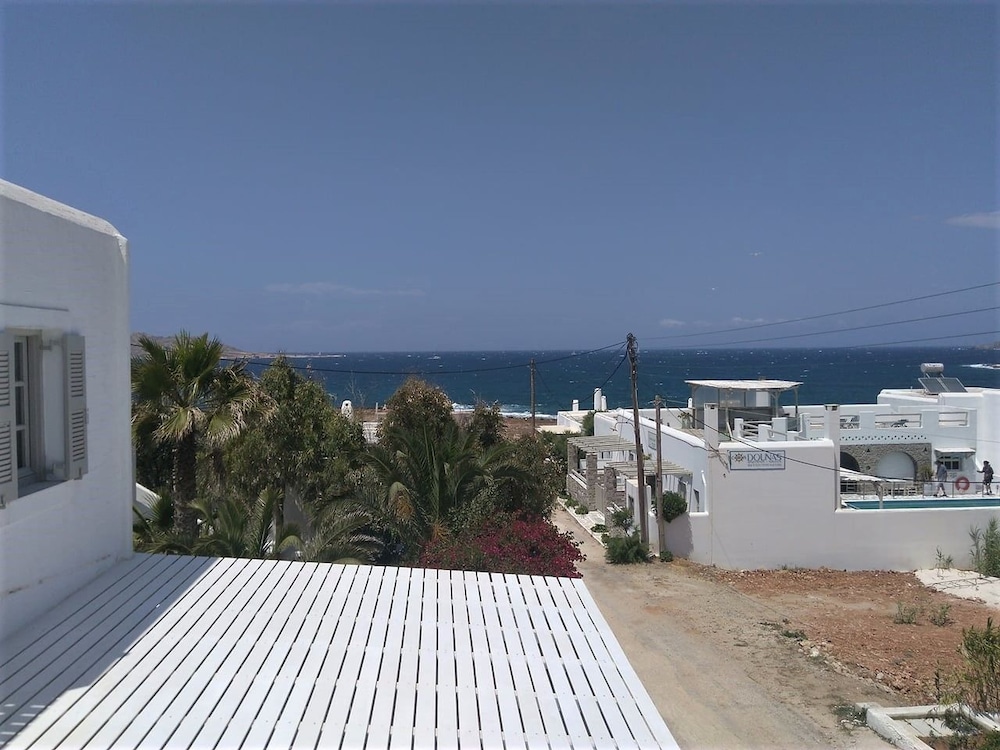 Superior Double or Twin Room, Partial Sea View photo 3