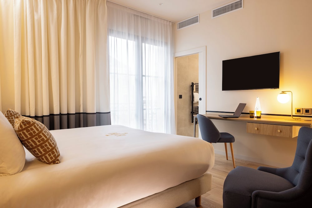 Classic Room - Photo 1