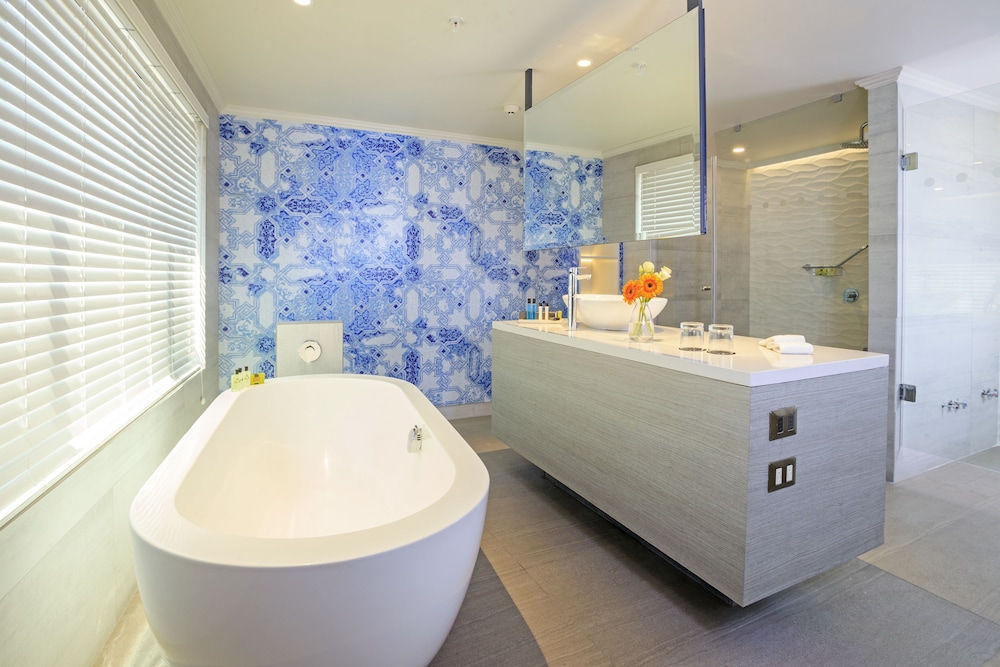 Suite, 1 Twin Bed (Master) photo 1