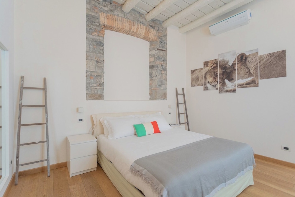 Apartment (2 Bedrooms)