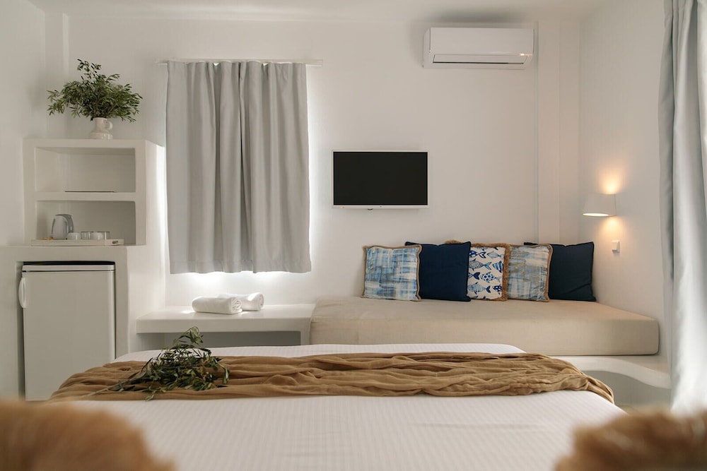 Superior Triple Room, Balcony, Sea View (Top floor) - Photo 6
