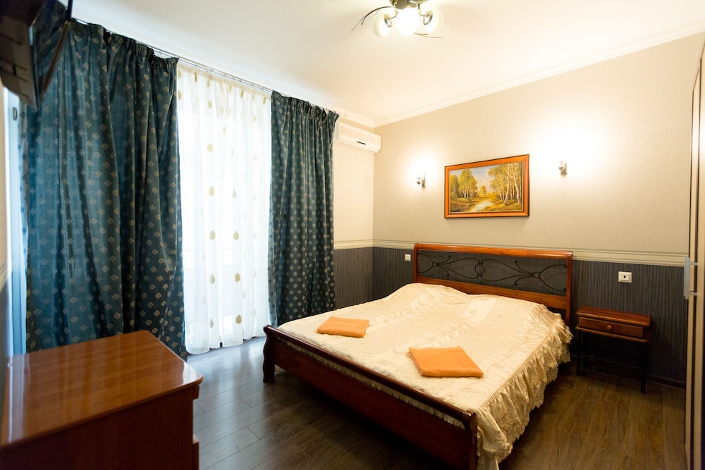 Comfort Quadruple Room, 2 Bedrooms, Balcony photo 1