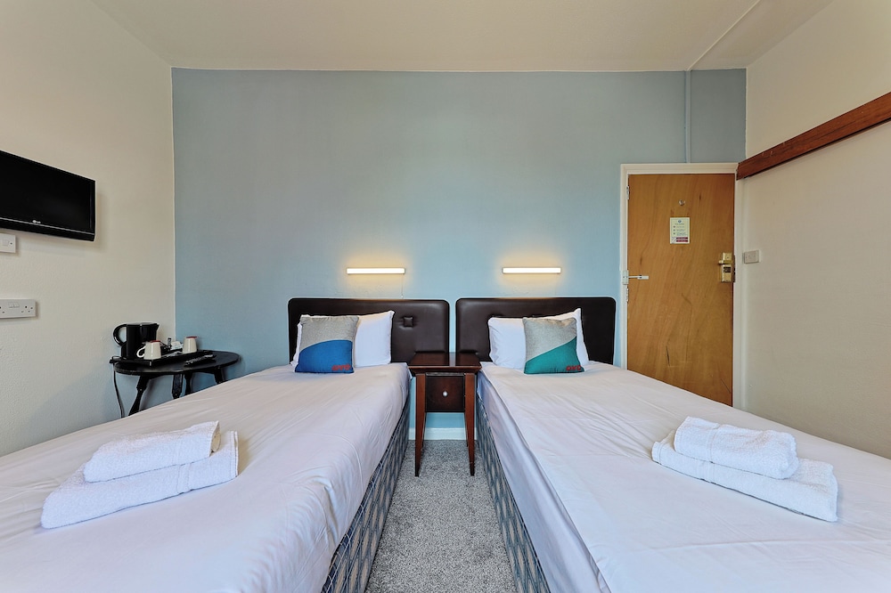 Standard Double Or Twin Room photo 3