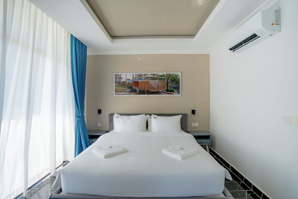 Family Suite Bungalow Sea View photo 2