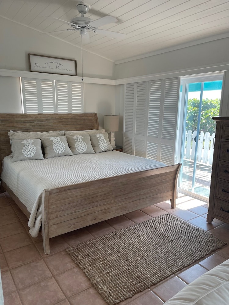 Deluxe Villa, 2 Bedrooms, Beach View, Beachfront photo 2