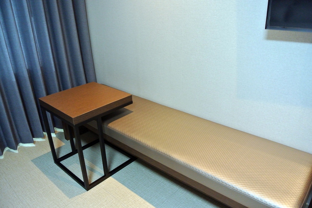 Family Twin Room (Deluxe) photo 2