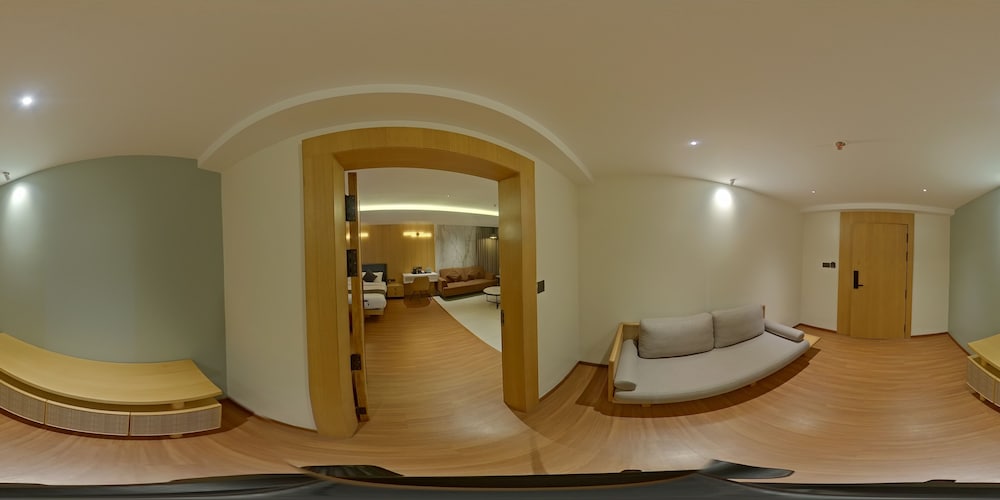 Royal Room photo 1