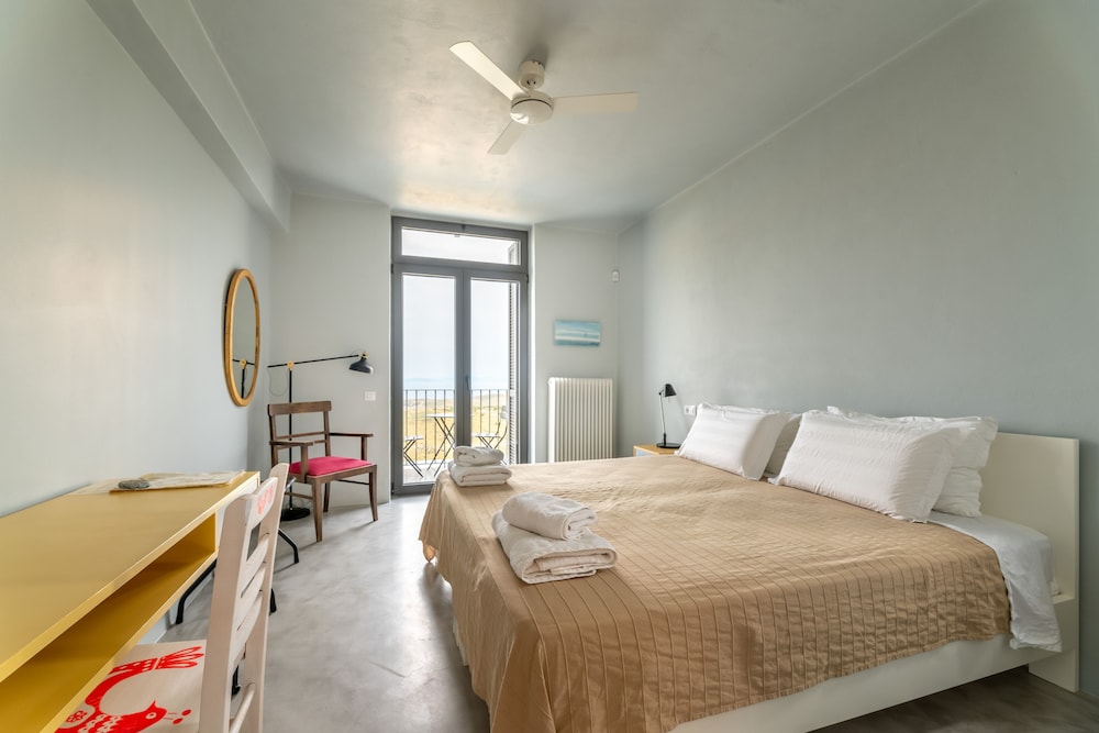 Design Double or Twin Room, Sea View photo 1