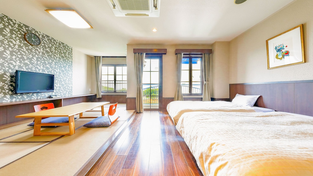 Superior Lakeside Cottage Japanese-Western-Style-Room - Shower Only - Non-Smoking photo 1