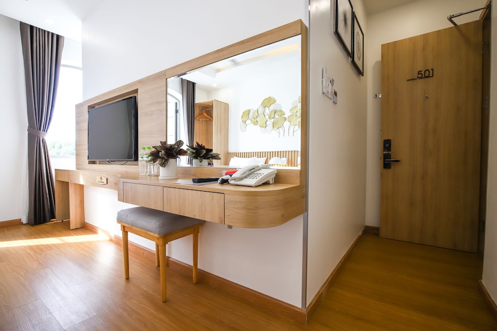Deluxe Twin Room - Photo 2