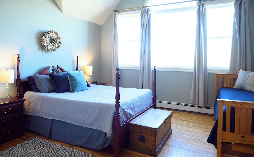 Room (Midship) photo 2