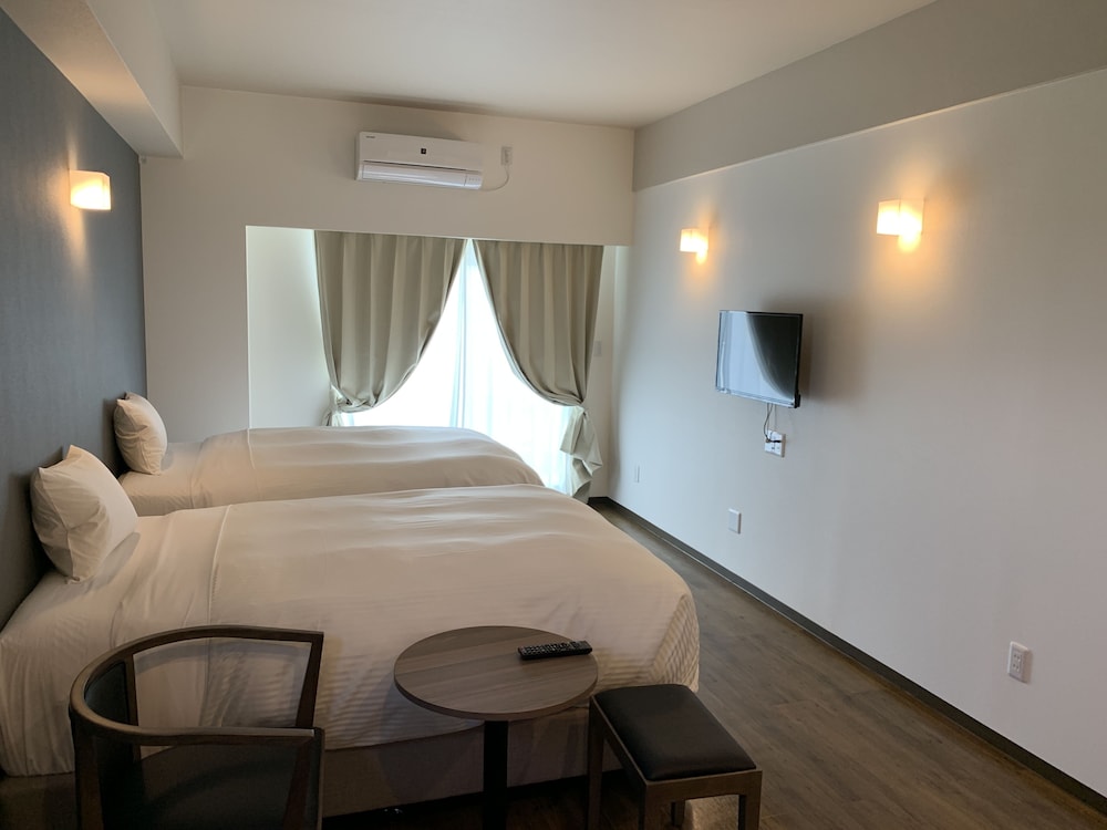 Standard Twin Room - Photo 13