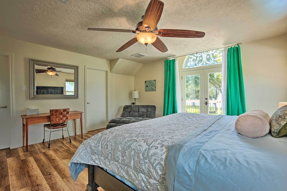 House (4 Bedrooms) photo 1