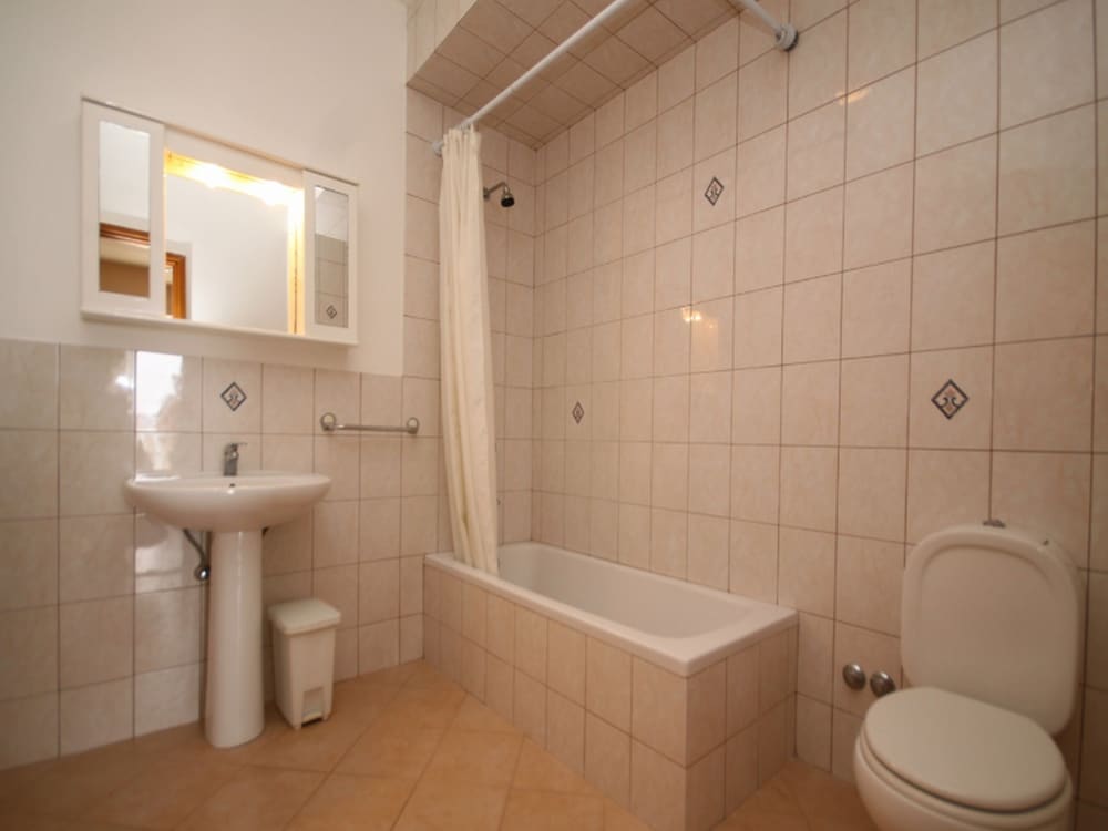 Standard Apartment, 1 Bedroom, Lagoon View photo 3