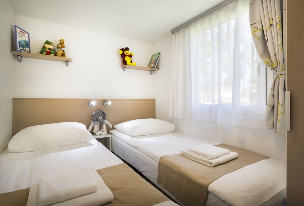 Family Mobile Home,  Terrace photo 2