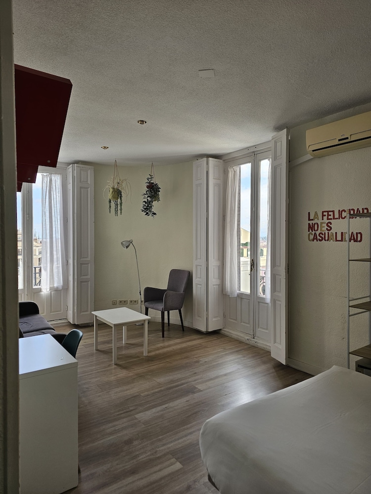 Habitación Cuádruple Superior, Múltiples Camas, No Fumadores, Balcón