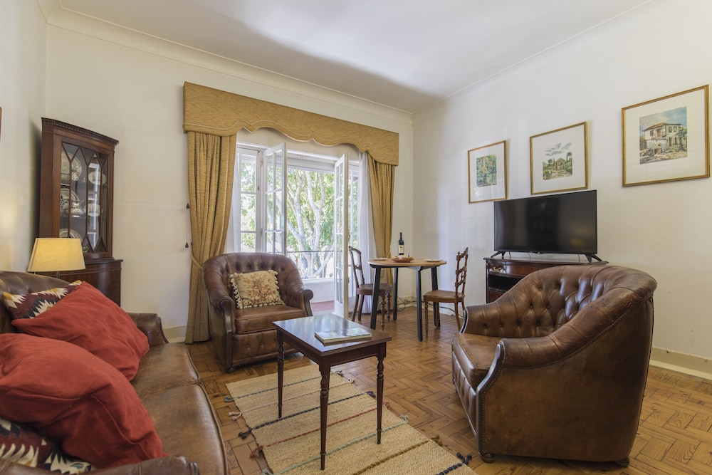 Apartment, 2 Bedrooms, City View