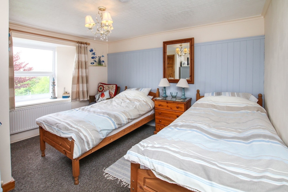 Stacey Room, Ensuite photo 3