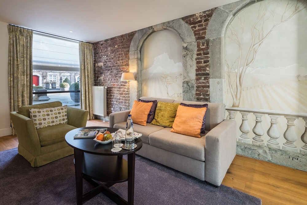 Pachthof Senior Suite met terras photo 3