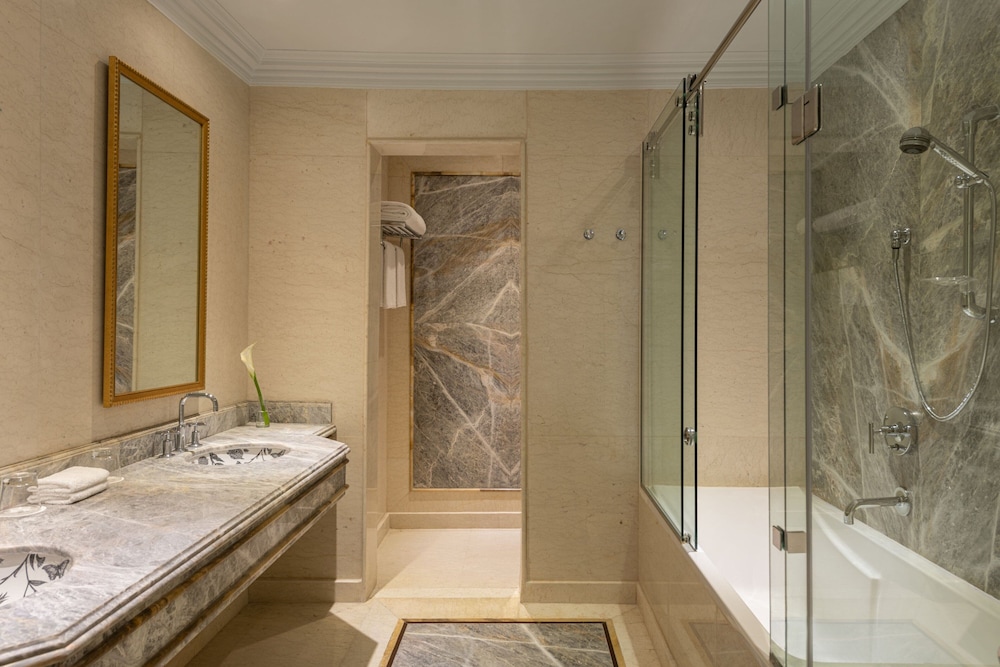 Royal Suite, 2 Bedrooms, Terrace