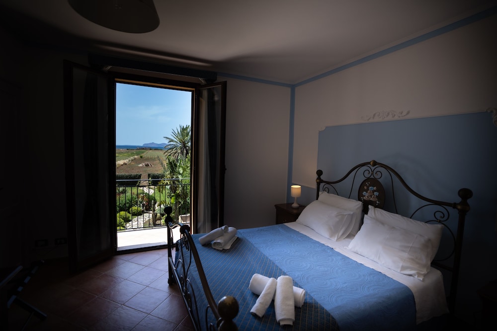 Standard Double Room, Sea View photo 1
