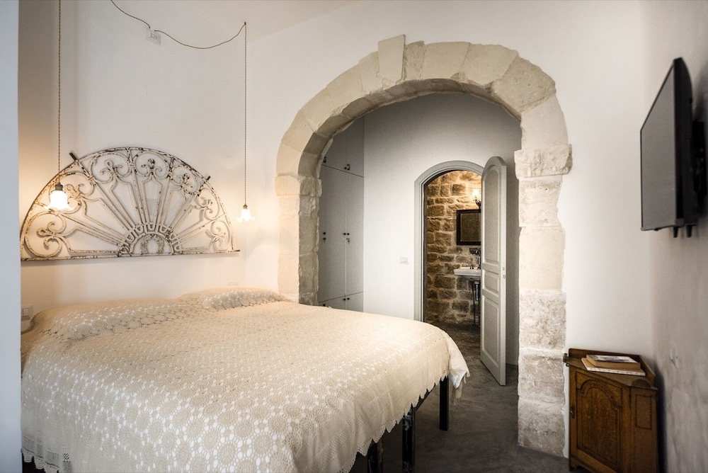 Double Room, Ground Floor (Guglielmo) photo 1