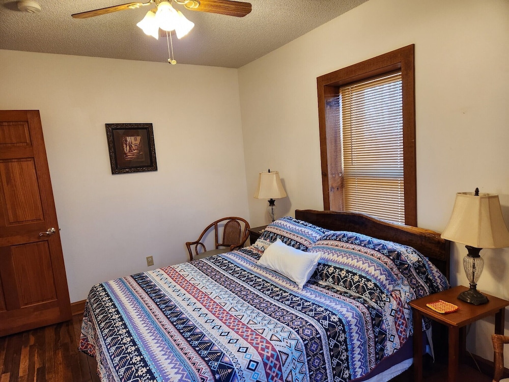House (3 Bedrooms) photo 2