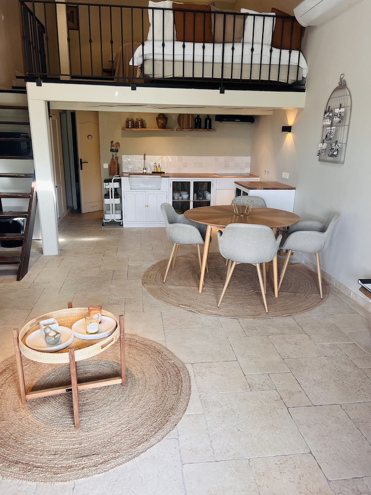 Apartment, 2 Bedrooms, Hill View