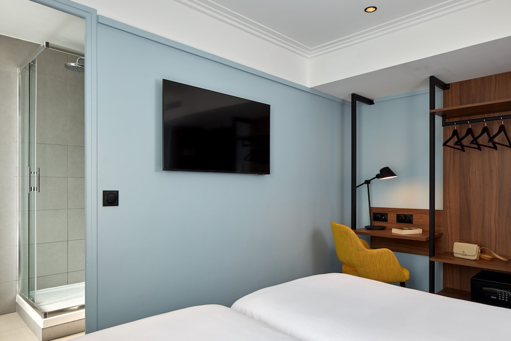 Comfort Twin Room photo 2