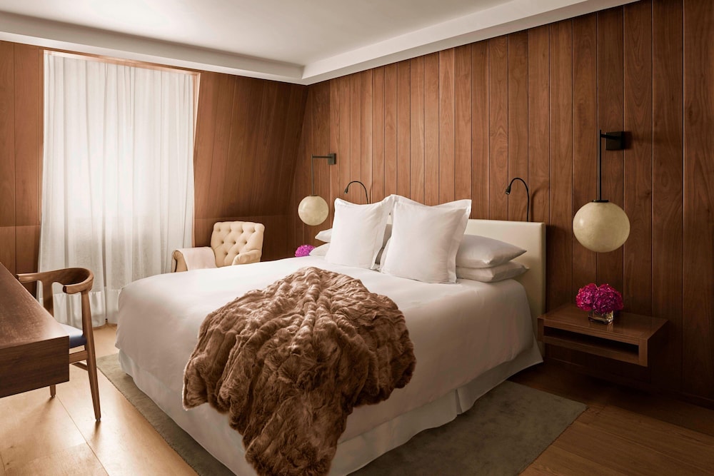 Suite, 1 Bedroom photo 2