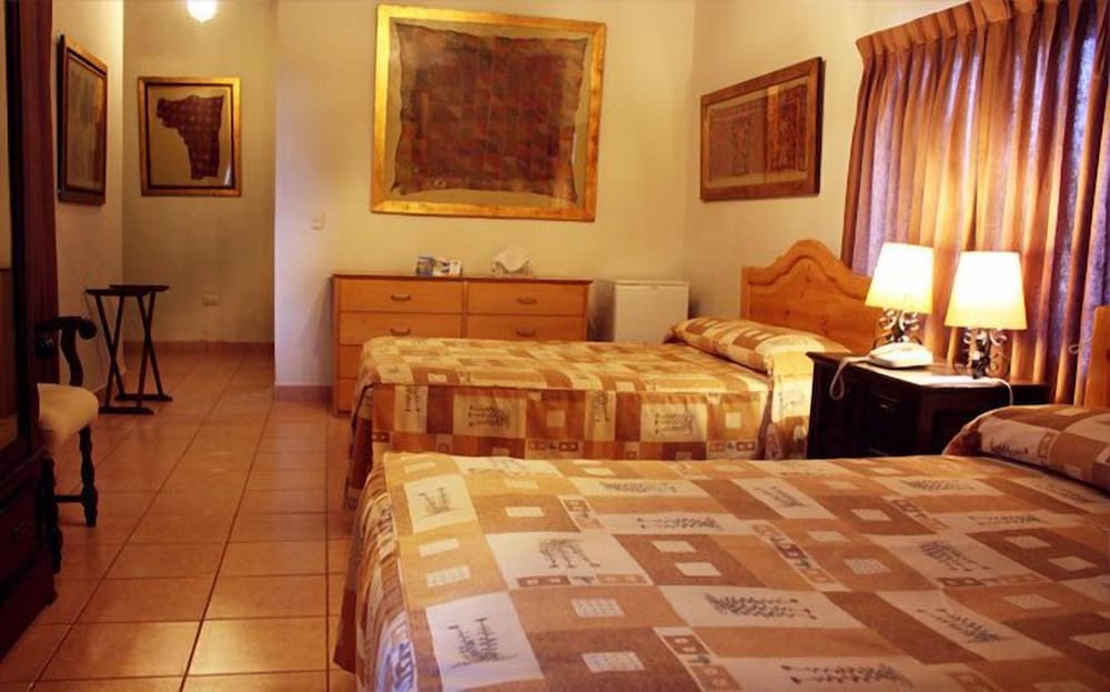 Standard Double or Twin Room photo 2