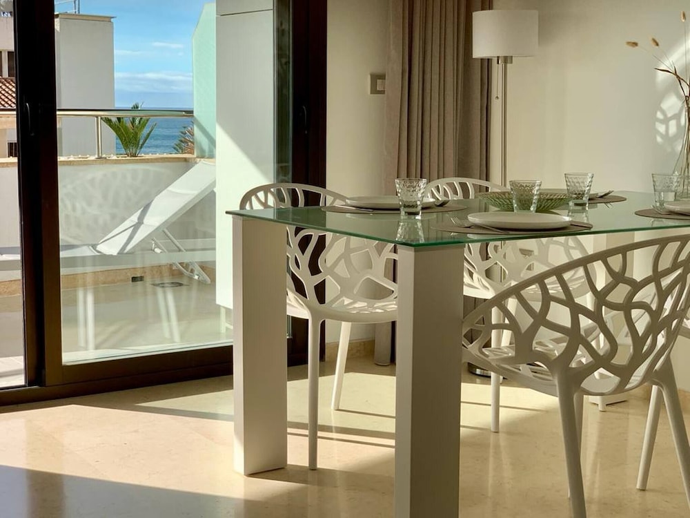 Beautiful Flat With a Wonderful View Close to the Beach, 사진 9