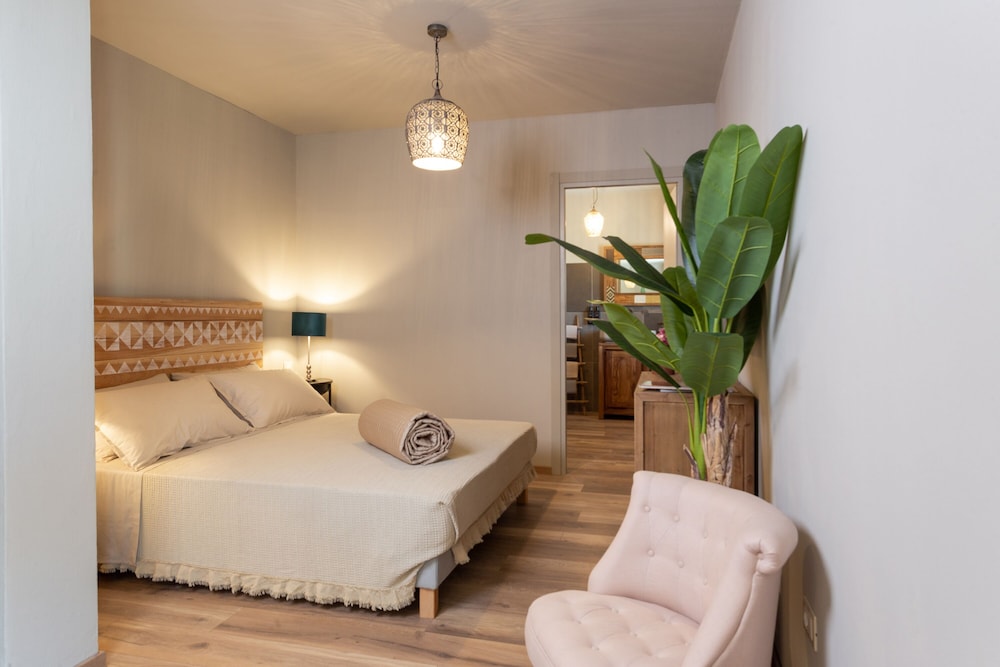 Superior Double Room - Photo 3
