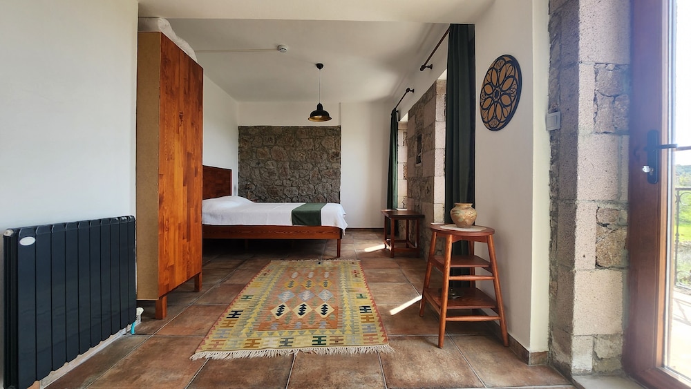 Triple Room, Balcony, Partial Sea View