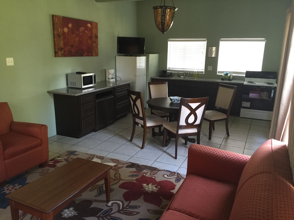 Cabin, 1 Bedroom (Rock View - No Laundry Facilities) photo 1