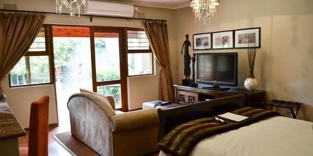 Executive Suite photo 3