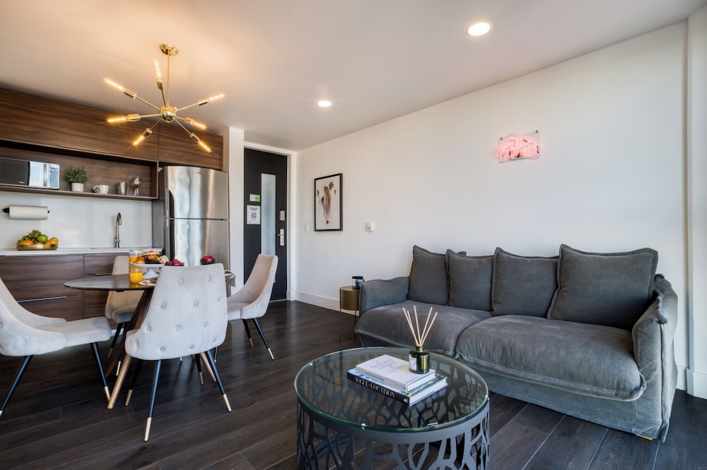 Superior Apartment with Balcony photo 2