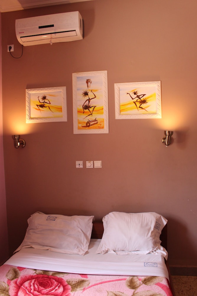Standard Room photo 1
