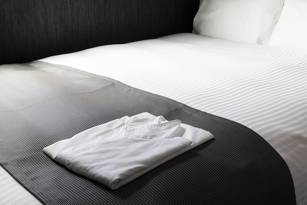 Economy Double Room, High Floor, Non Smoking photo 3