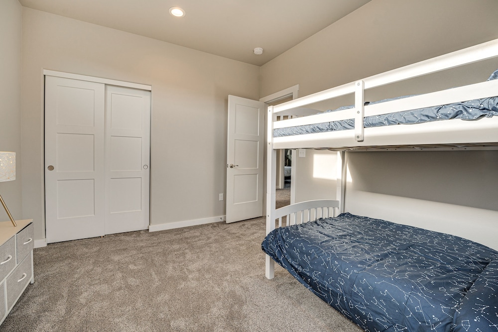 House (4 Bedrooms) photo 1
