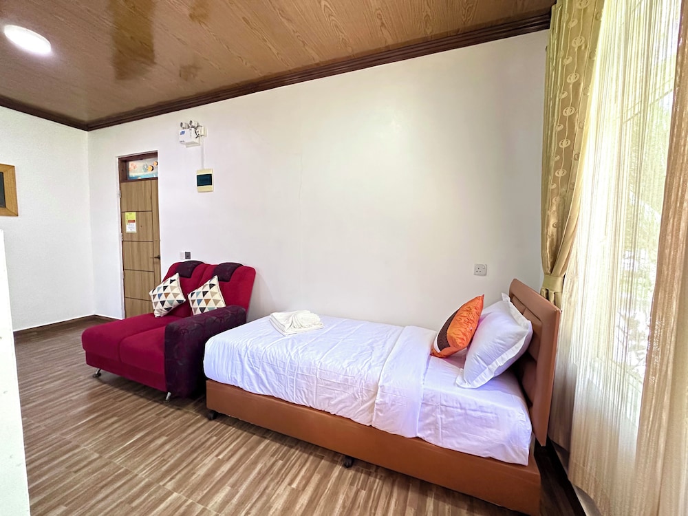 Standard Double Room - Photo 5