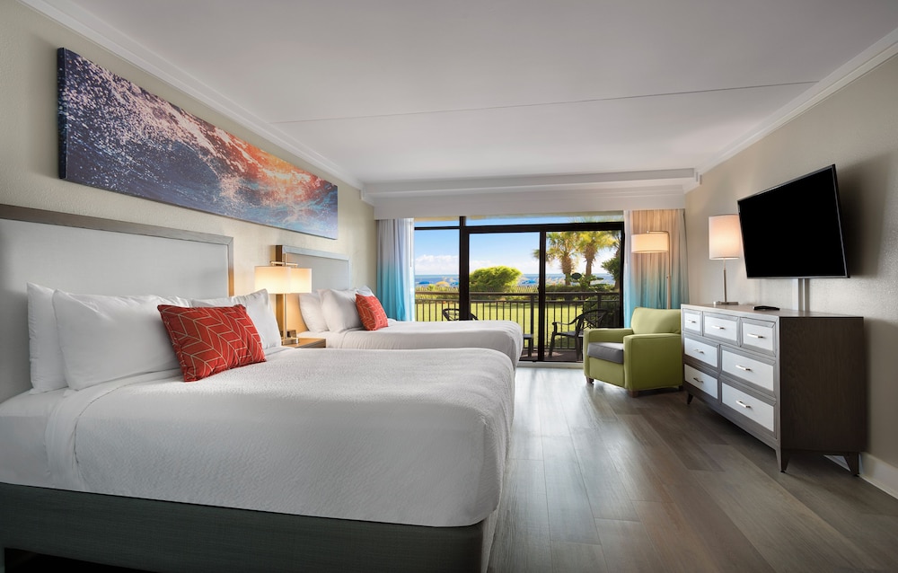 Oceanfront Efficiency - Photo 2