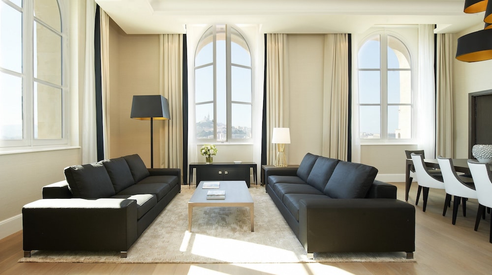 Suite (Prestige) photo 2