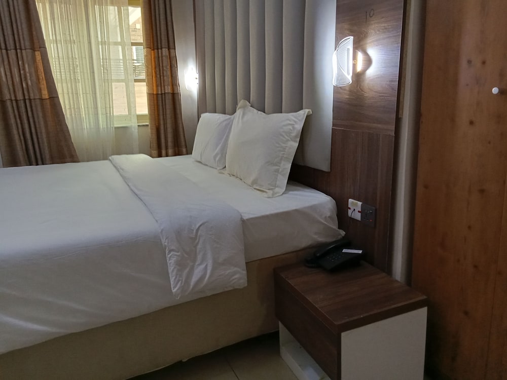 Basic Room - Photo 5