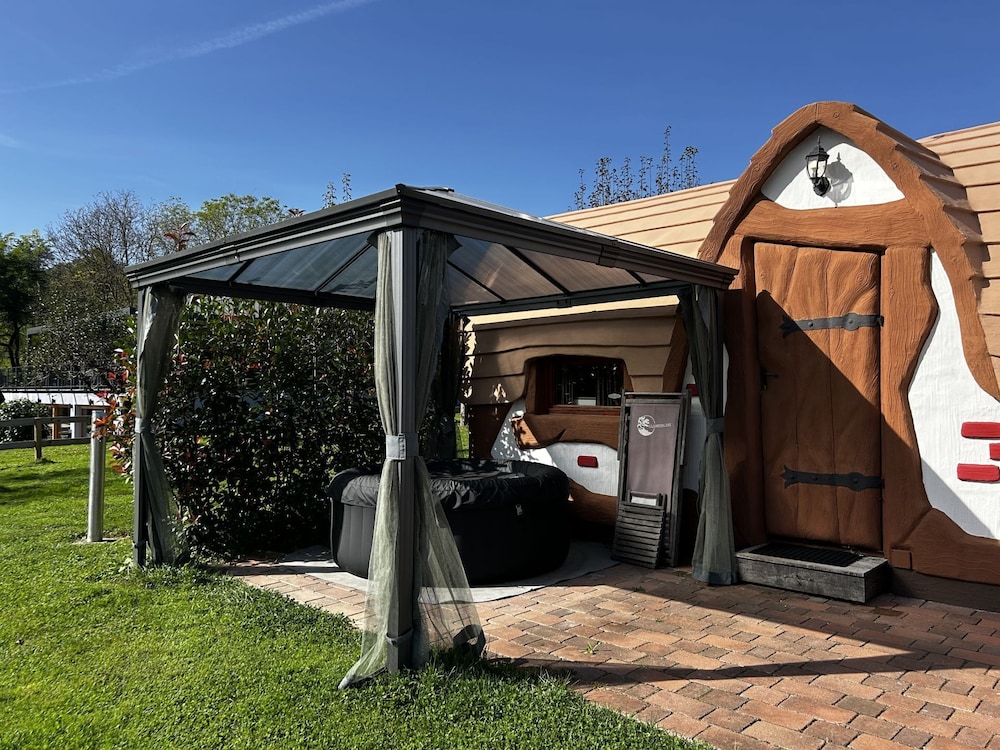 Mobile Home, Patio, Garden View photo 1